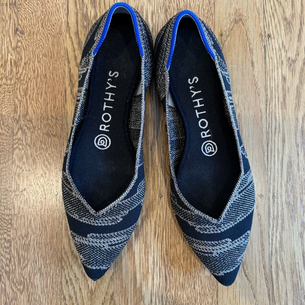 Rothy’s women’s size 6.5 black & gold point flats discontinued rare
